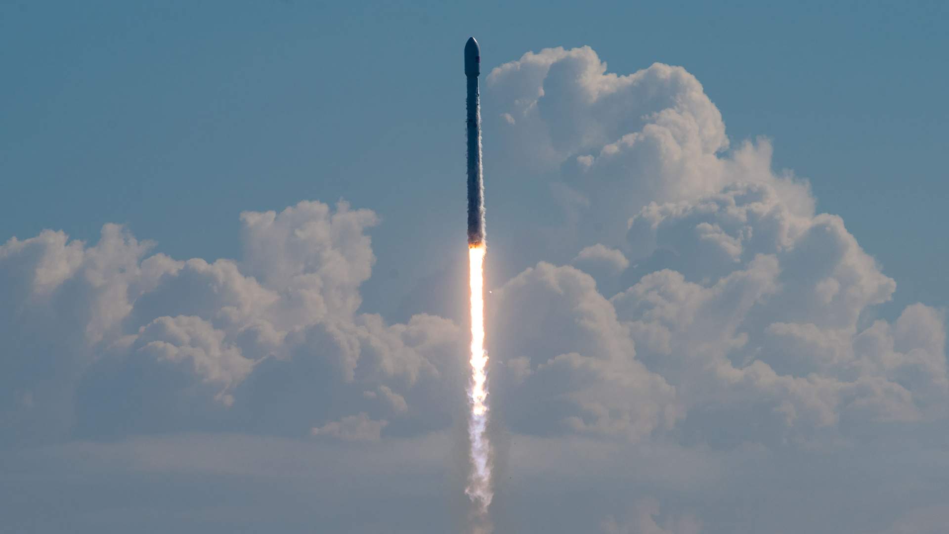 Elon Musk Wants to Make Fast, Affordable, Around-the-World Rocket Travel a Reality