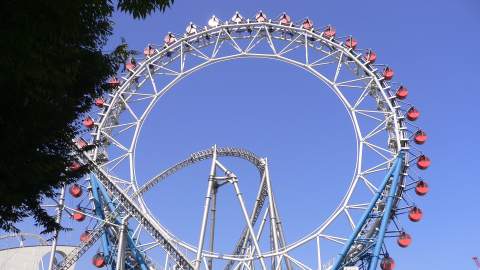 The World's First Karaoke Ferris Wheel Has Opened in Japan