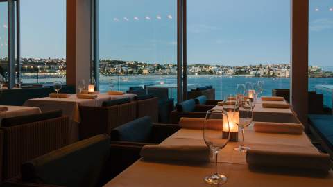 Icebergs Dining Room and Bar