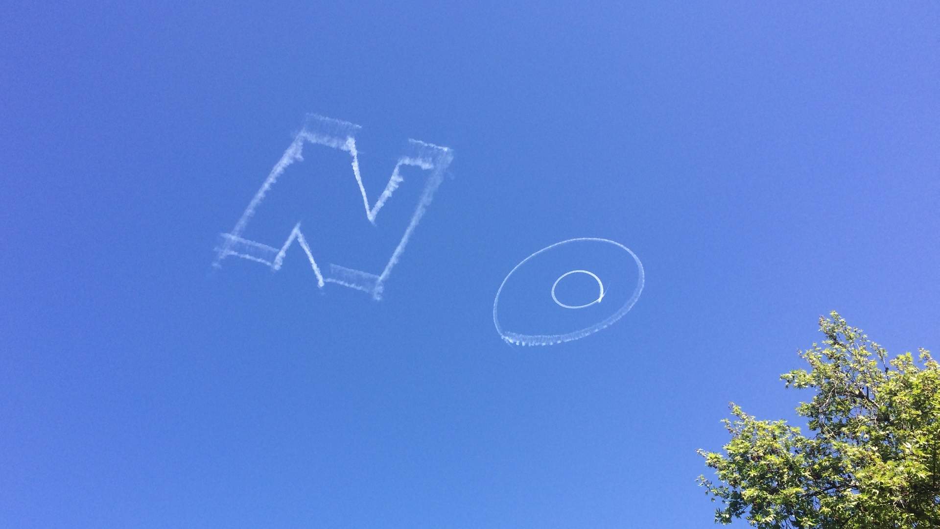 Someone Wrote a Huge 'No' in the Sky Above Melbourne Today