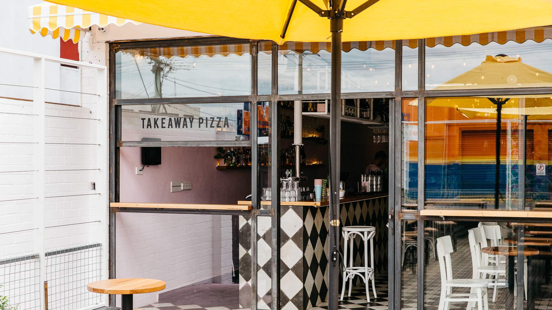 New in Town: Takeaway Pizza