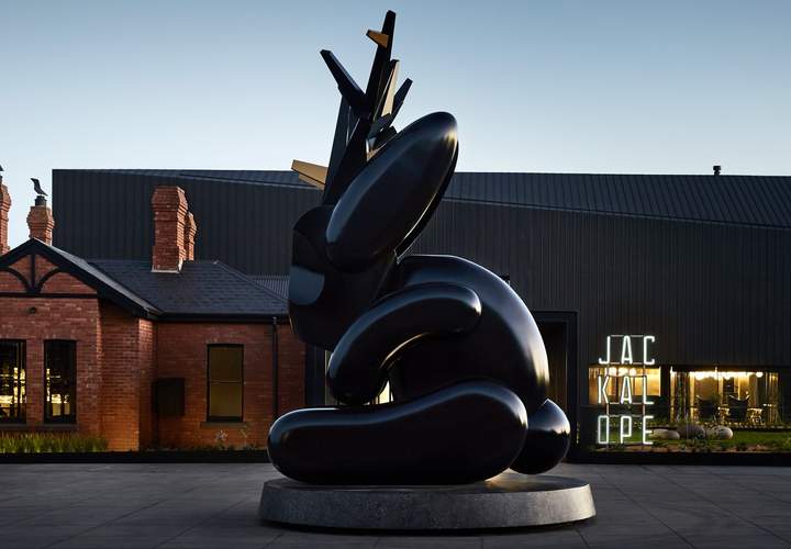 Background image for Two Peninsula Stays, One Luxe Package: Jackalope Hotel and Lon Retreat & Spa Have Partnered on a Sealess Coastal Escape