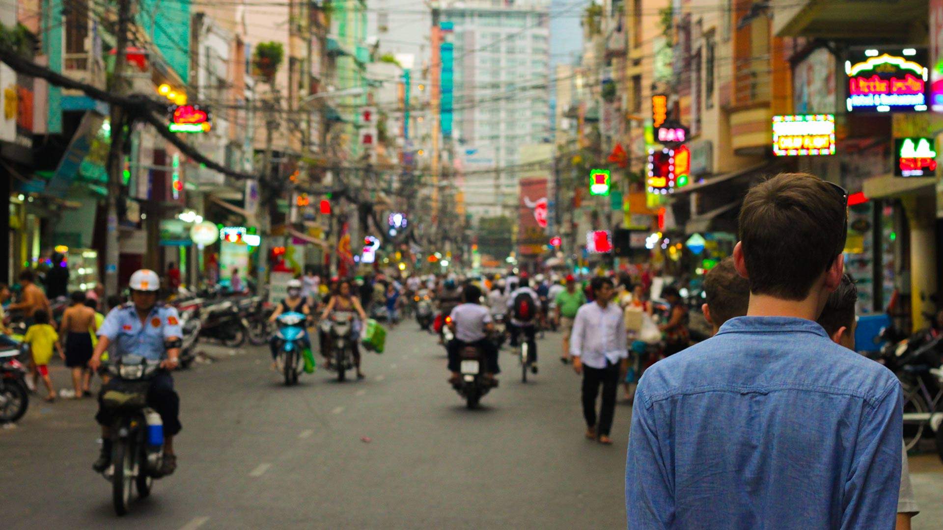 How to Travel Ho Chi Minh City on a Shoestring