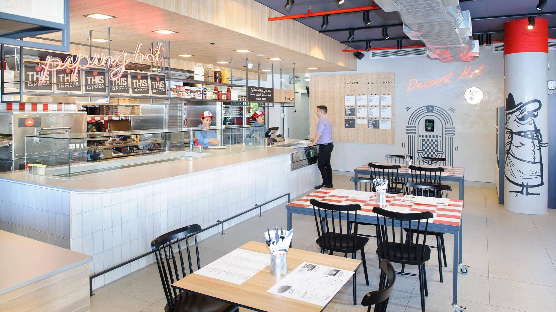 Pizza Hut, Waterloo Review