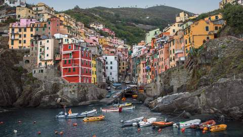 Vaccinated Aussies Will Be Able to Travel Overseas When 80 Percent of the Country Has Had the Jab