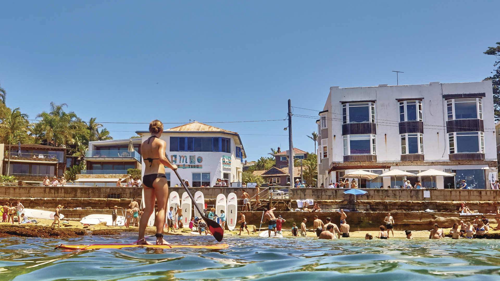 The Five Best Places to Go Stand-Up Paddleboarding in Sydney