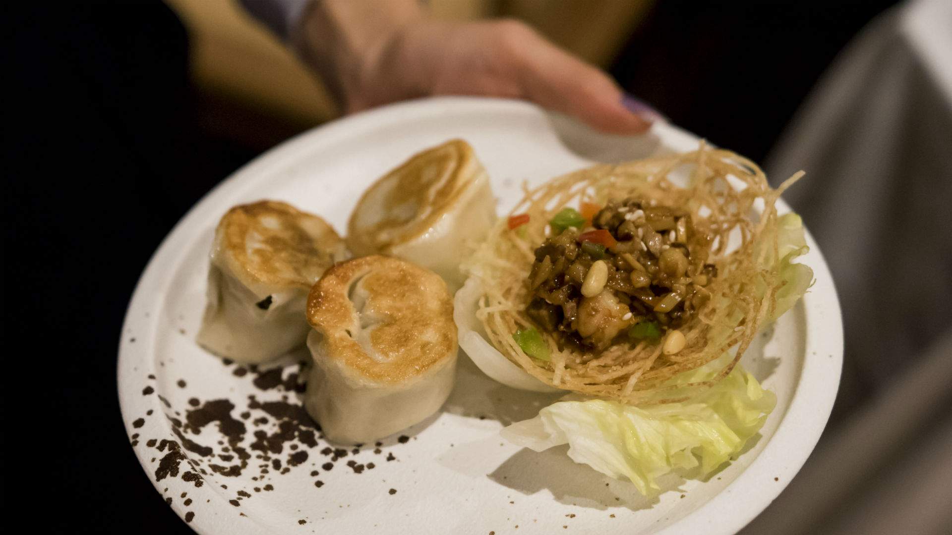 Beijing Restaurant Quanjude Has Brought Its Famous Peking Duck to Sydney