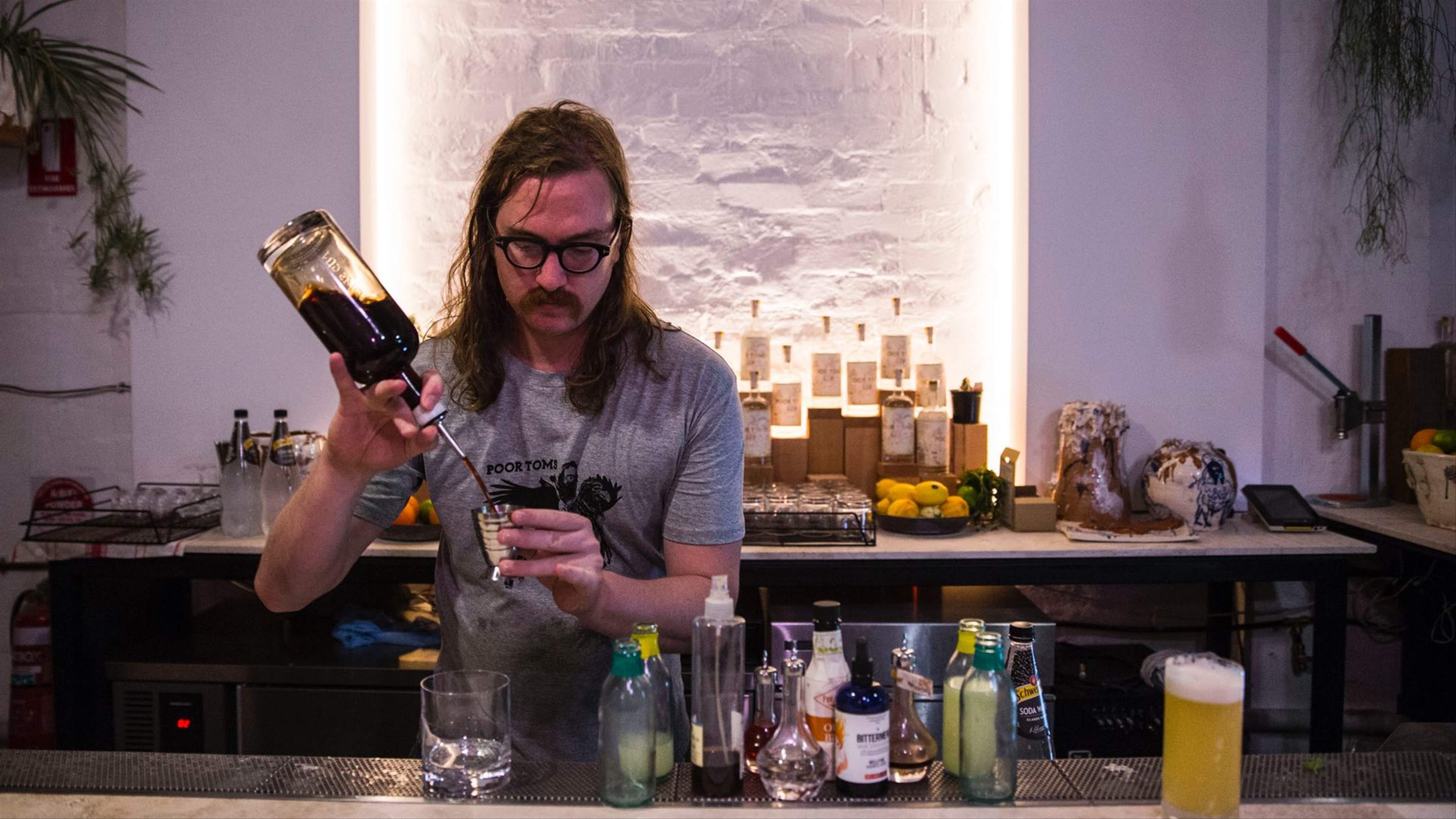 Poor Toms Gin Hall, Marrickville Review