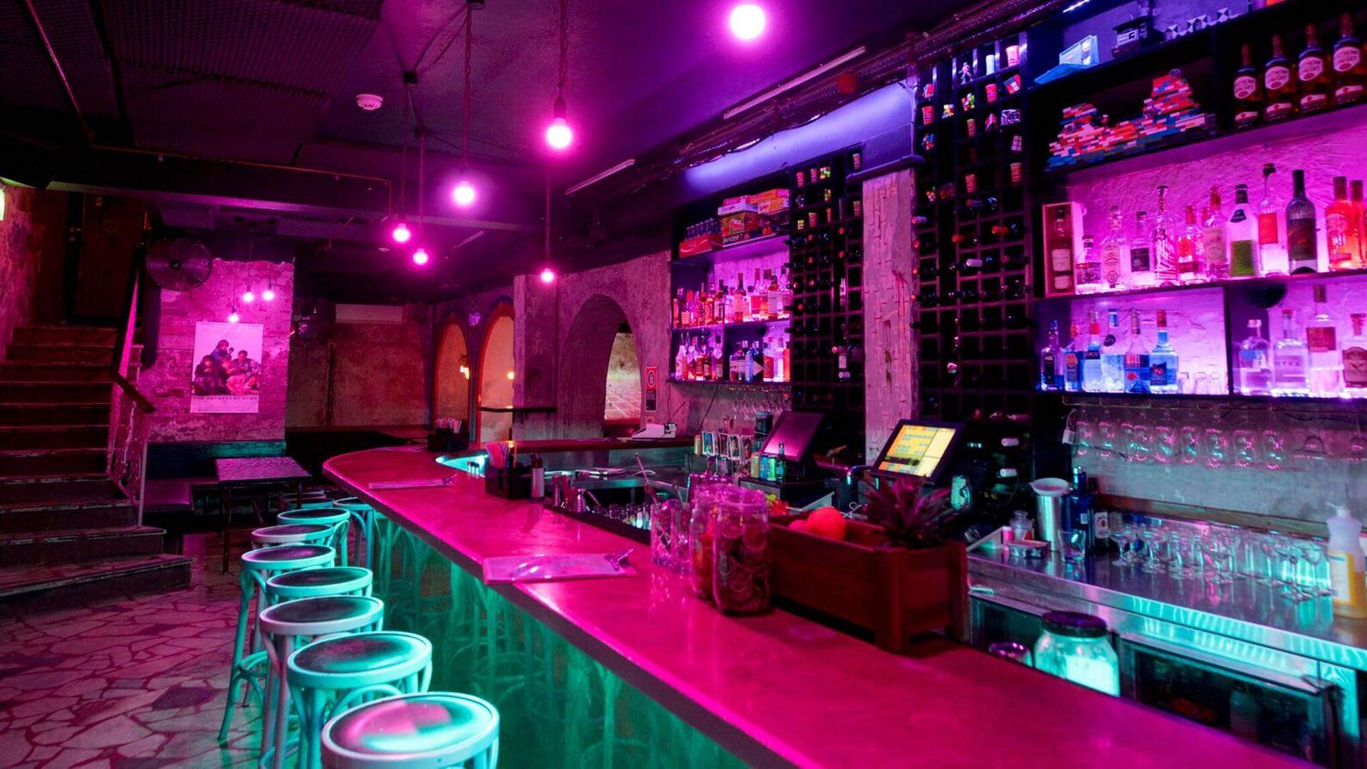 The Old Growler in Kings Cross Is Now an 80s-Themed Dive Bar Named Chachi's