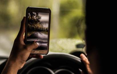 Background image for Cameras That Catch You Using Your Phone While Driving Are Supposedly Coming to NSW Roads