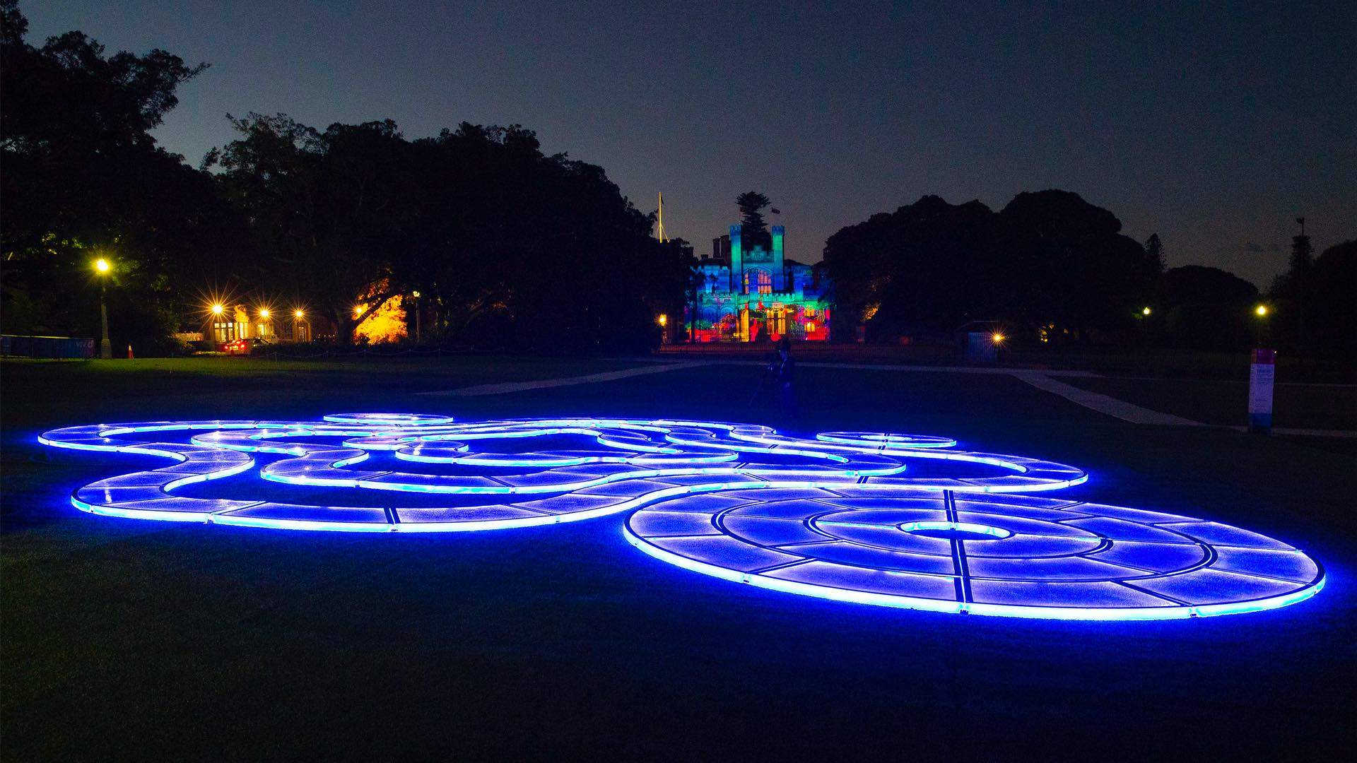 Sixteen Glowing Installations Have Popped Up in the Royal Botanic Garden for Vivid Sydney 2018