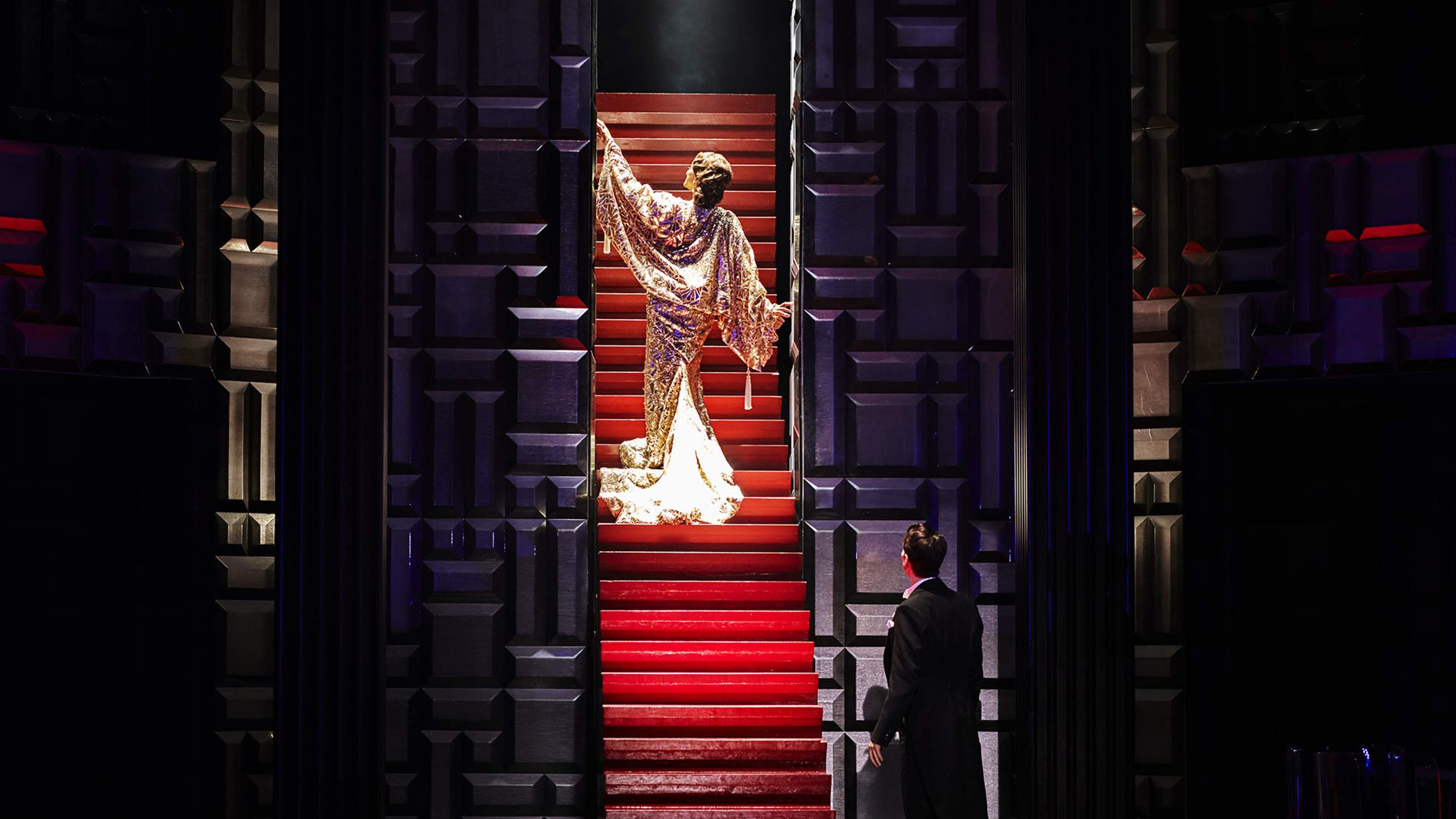 The Merry Widow — Opera Queensland - Concrete Playground