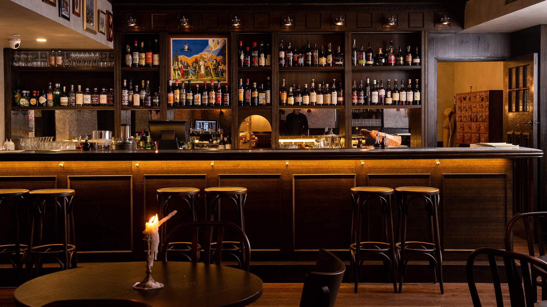 the main bar at Bistecca - home to some of the best steak in sydney