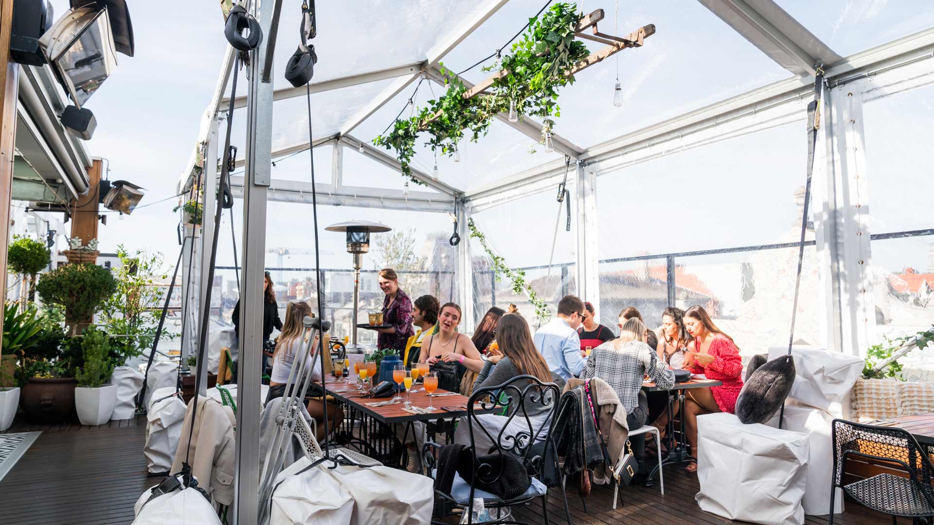 Five Winter-Appropriate Rooftop Bars to Visit in Melbourne