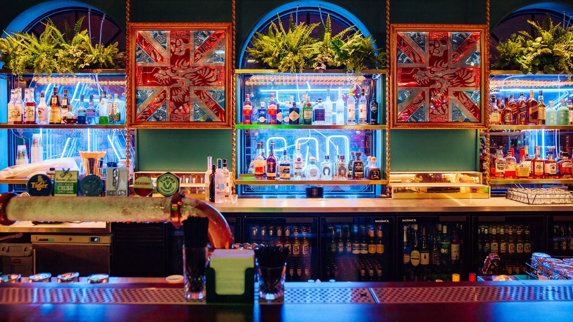 A New Adults-Only Arcade Bar from the Holey Moley Team Has Just Opened in the CBD