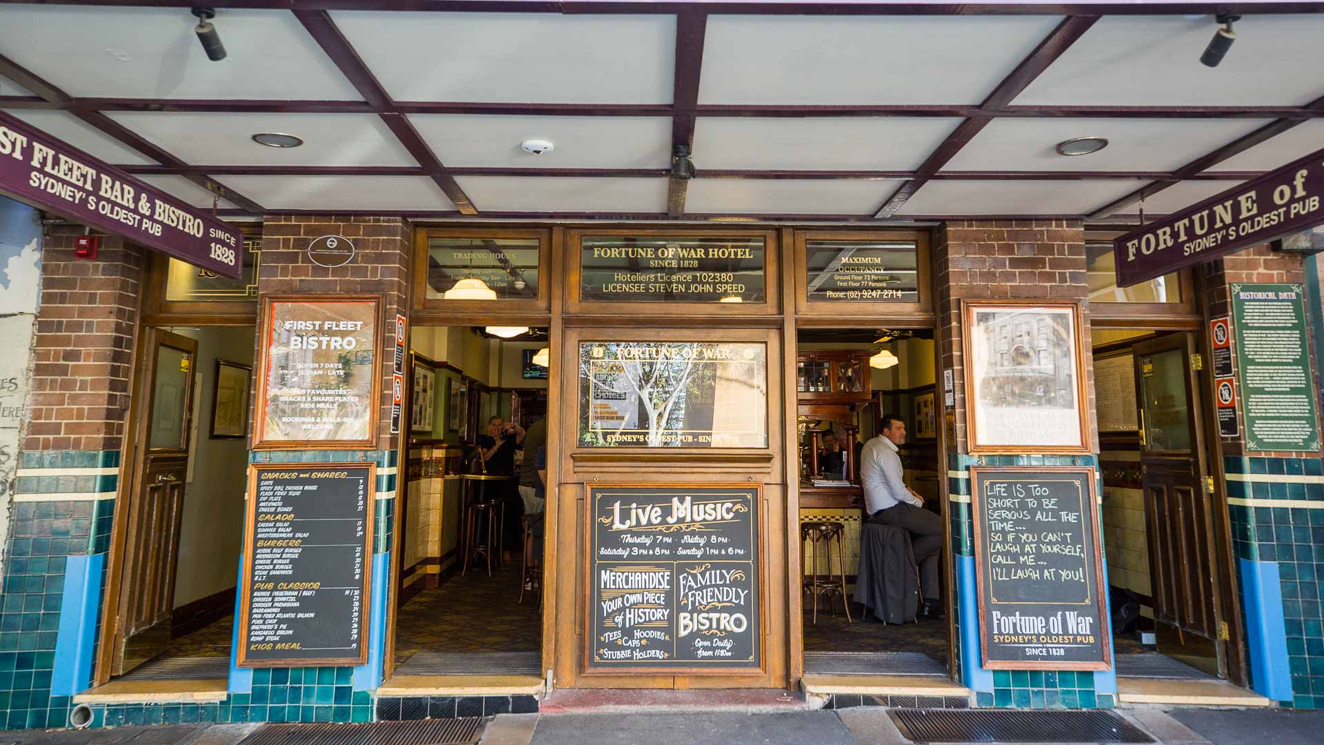 Five Great Sydney Pubs Where You Can Catch a Live Gig
