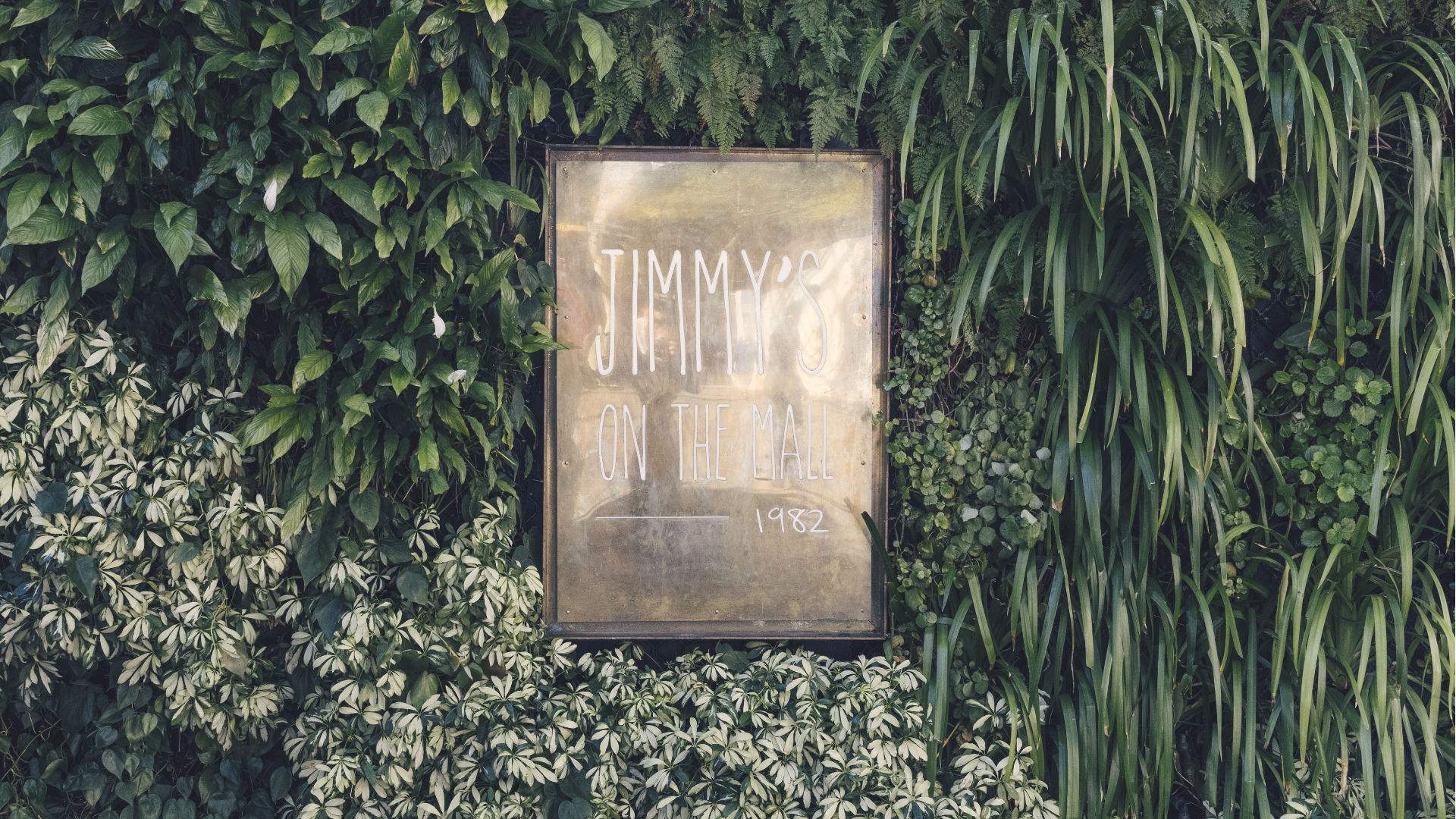 Jimmy's On The Mall