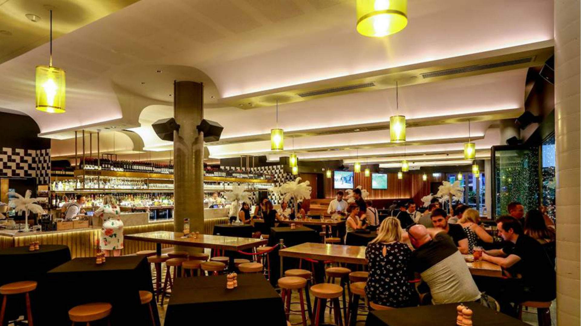 Pig 'N' Whistle West End, South Brisbane Review