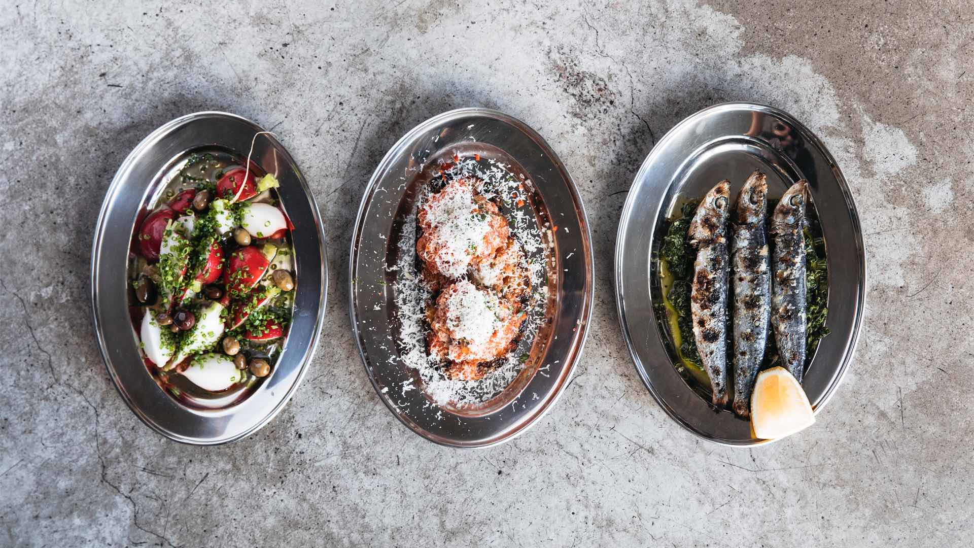 Bonnie's Food + Wine Is Maurice Terzini's New Bondi Bar Serving Fried Pizza and Natural Wine