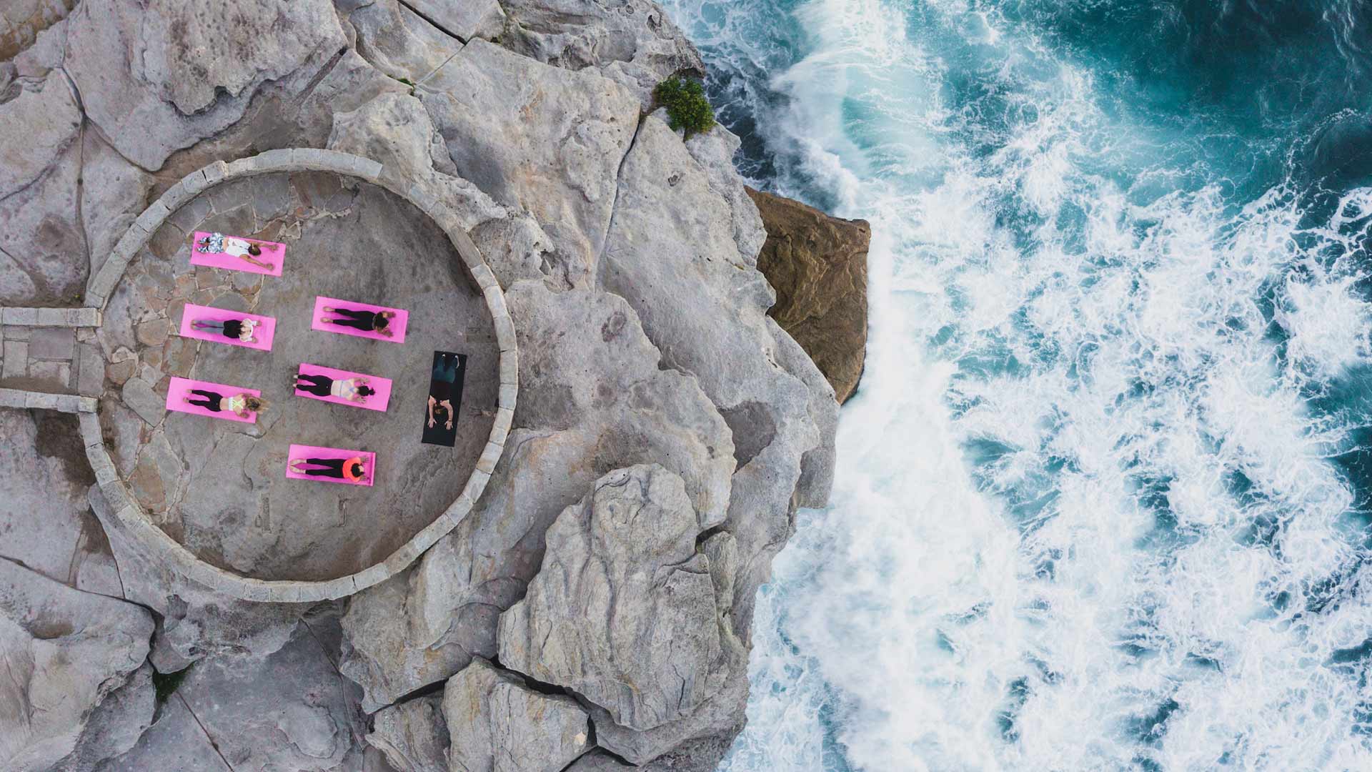This Easygoing Yoga Group Is Running Affordable Outdoor Classes All Over Sydney