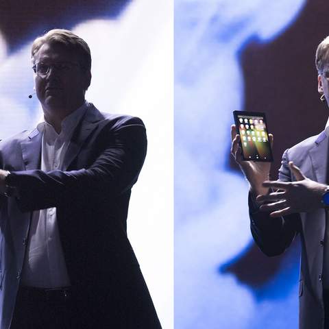 Samsung Has Unveiled a Foldable Smartphone That Opens Into a Tablet