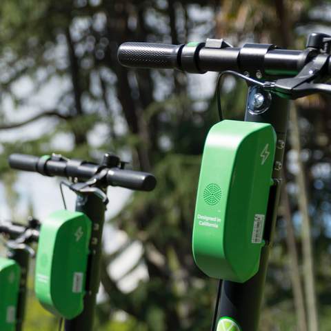 Lime's Dockless Electric Scooter Service Has Launched in Brisbane