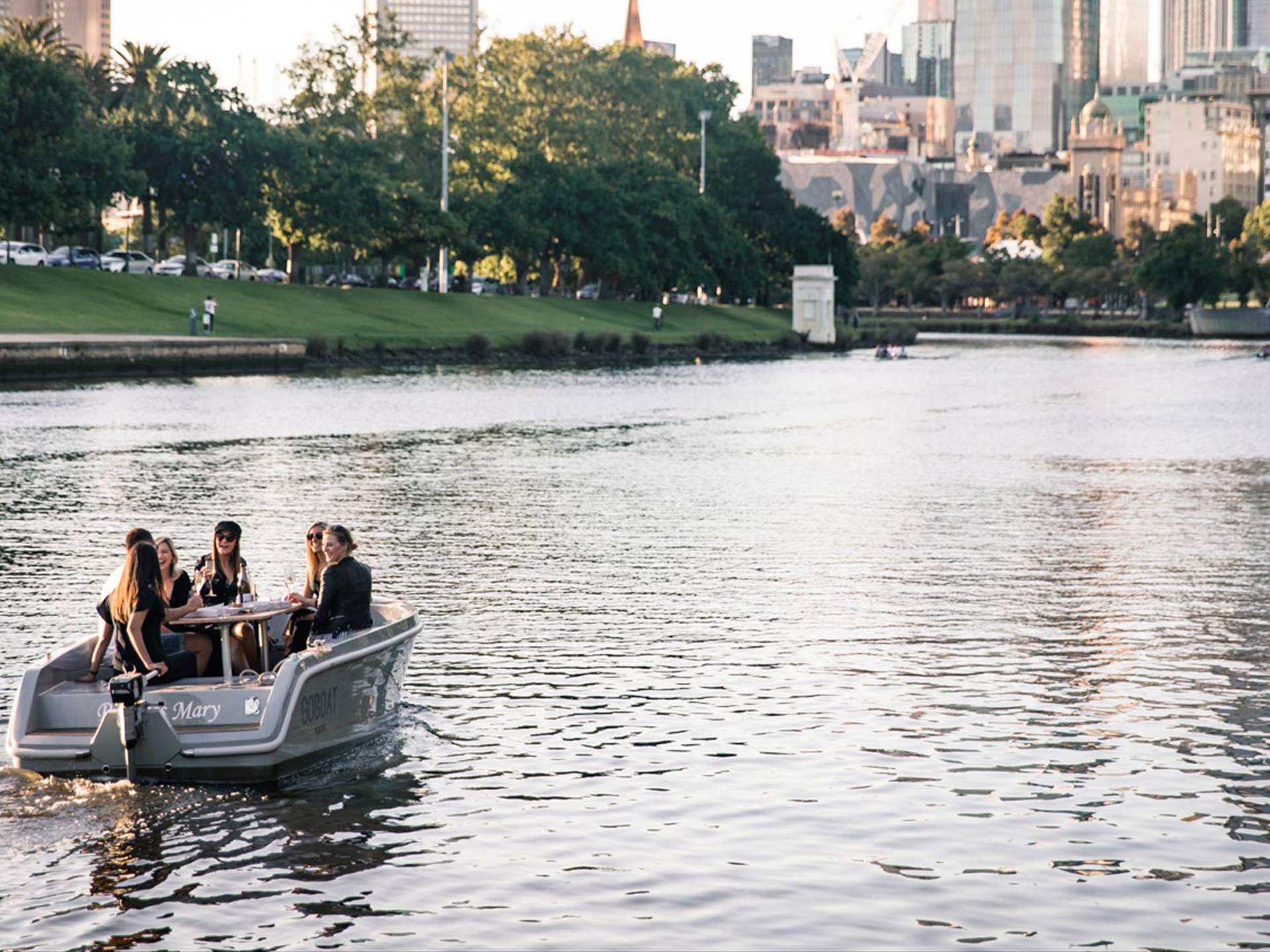 You'll Soon Be Able to Hire a Picnic Boat to Sail Down the Yarra River -  Concrete Playground
