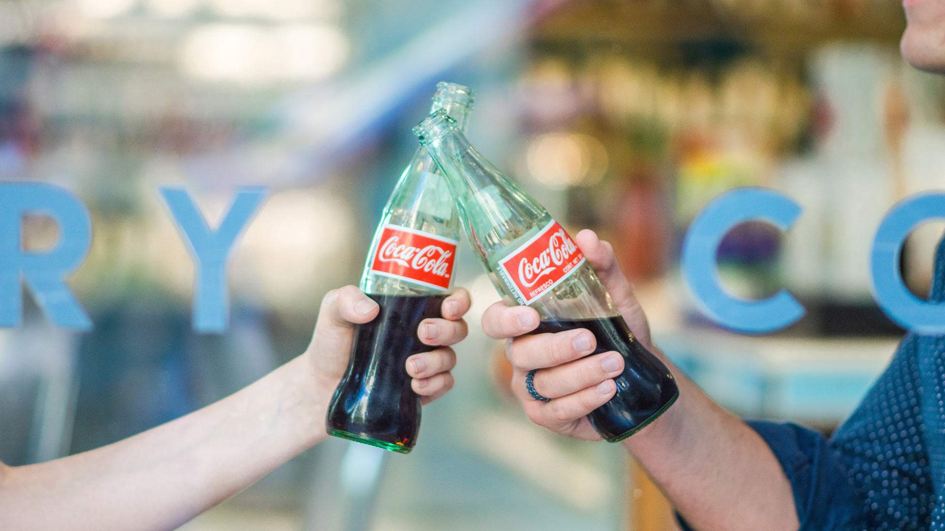 Coca-Cola Is Ditching Single-Use Plastic Straws from 115,000 Aussie Venues