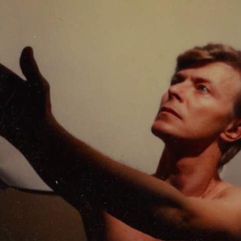 You Can Now Tour This Enormous David Bowie Exhibition Via Your Phone