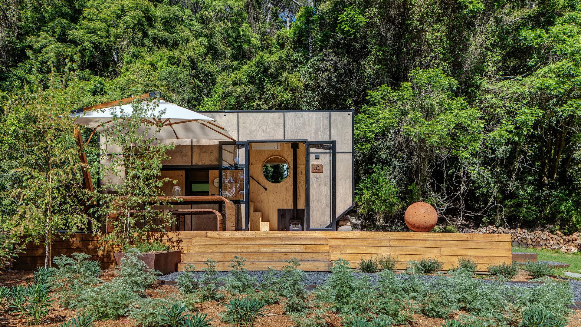 Cabn Lets You Stay in Your Own Tiny Solar-Powered House in the NSW Wilderness