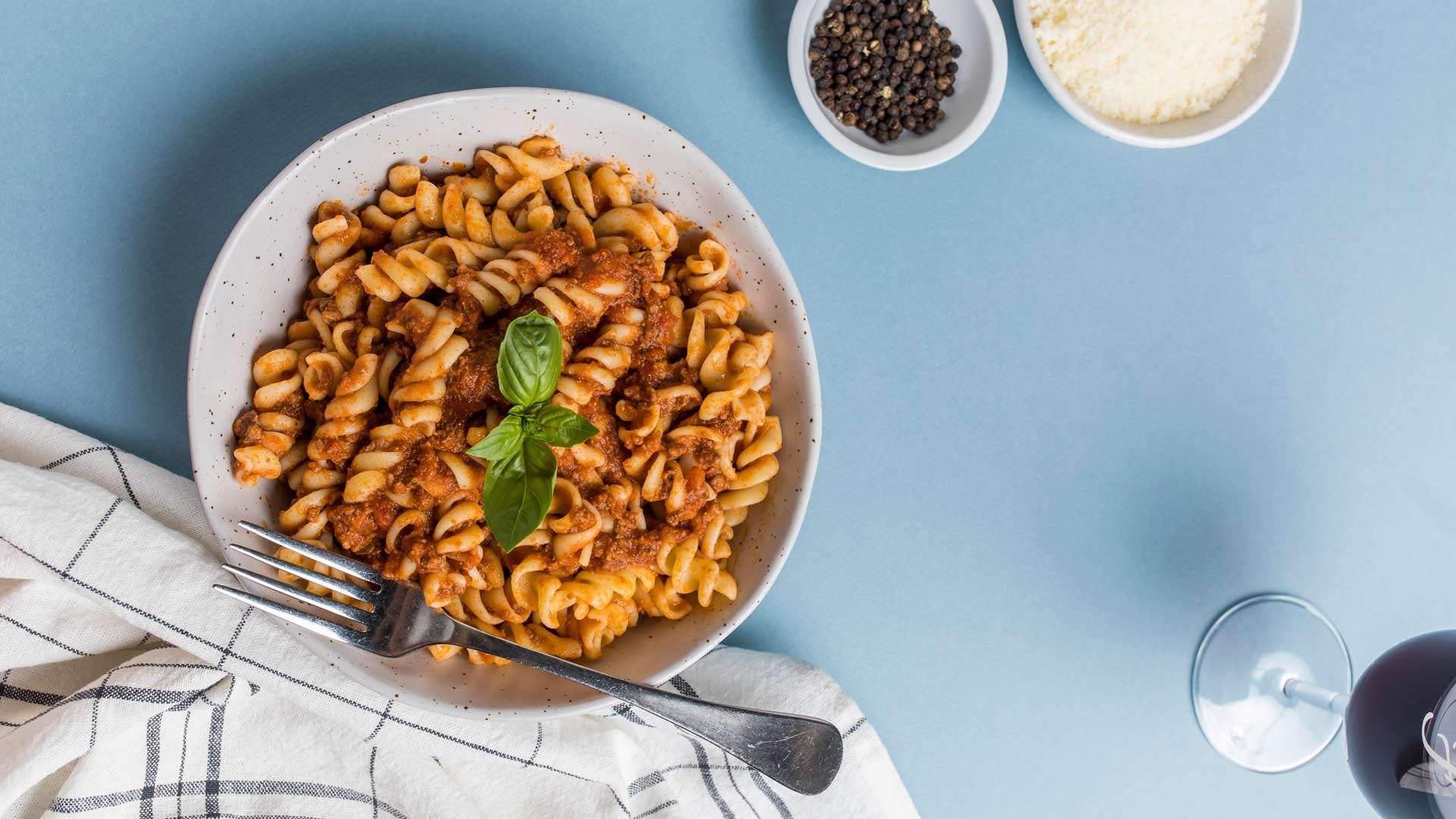 Fratelli Fresh Is Now Serving Up $10 Bowls of Pasta and $5 Wines for Weekday Lunches
