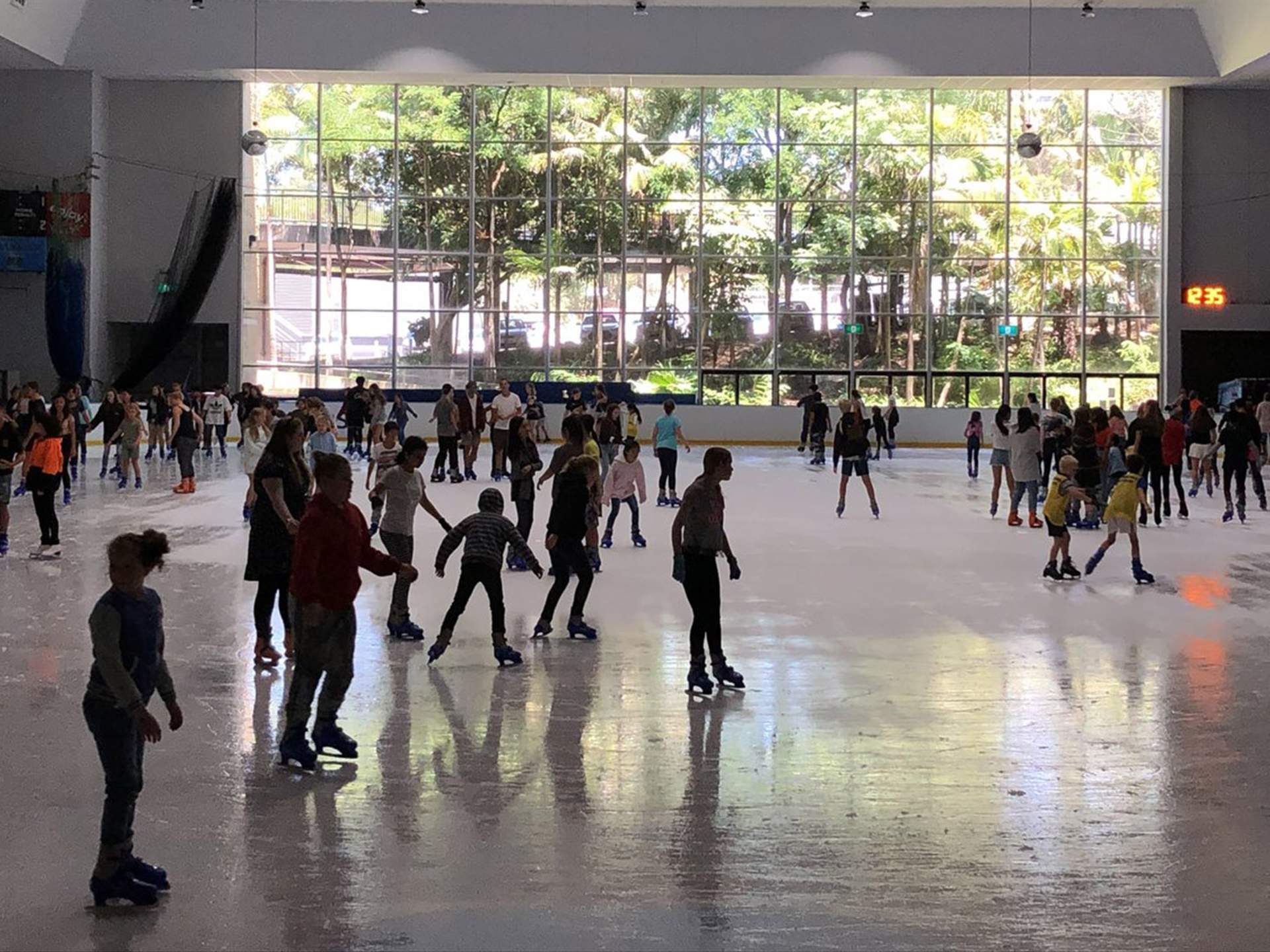 Ice skating deals macquarie