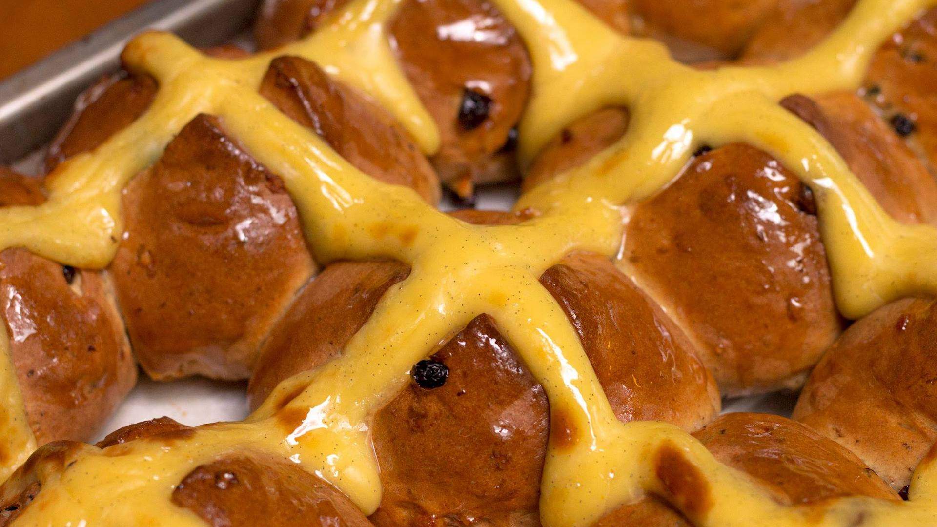 Ima Cuisine Is Selling Hot Cross Bun Kits So You Can Make Its Famous Easter Treats at Home