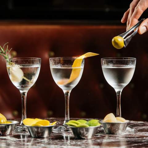 R Bar Is Crown's Luxe New 1920s-Inspired Cocktail Bar from the Rockpool Group