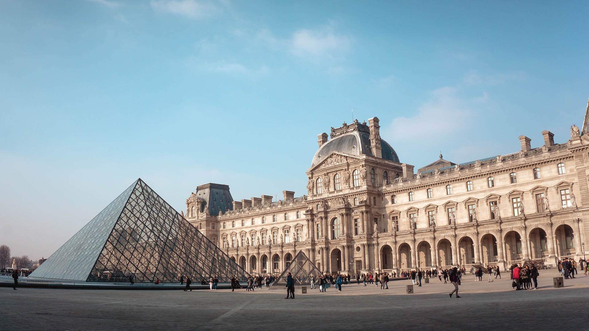 The Louvre Museum creates new fragrances inspired by art
