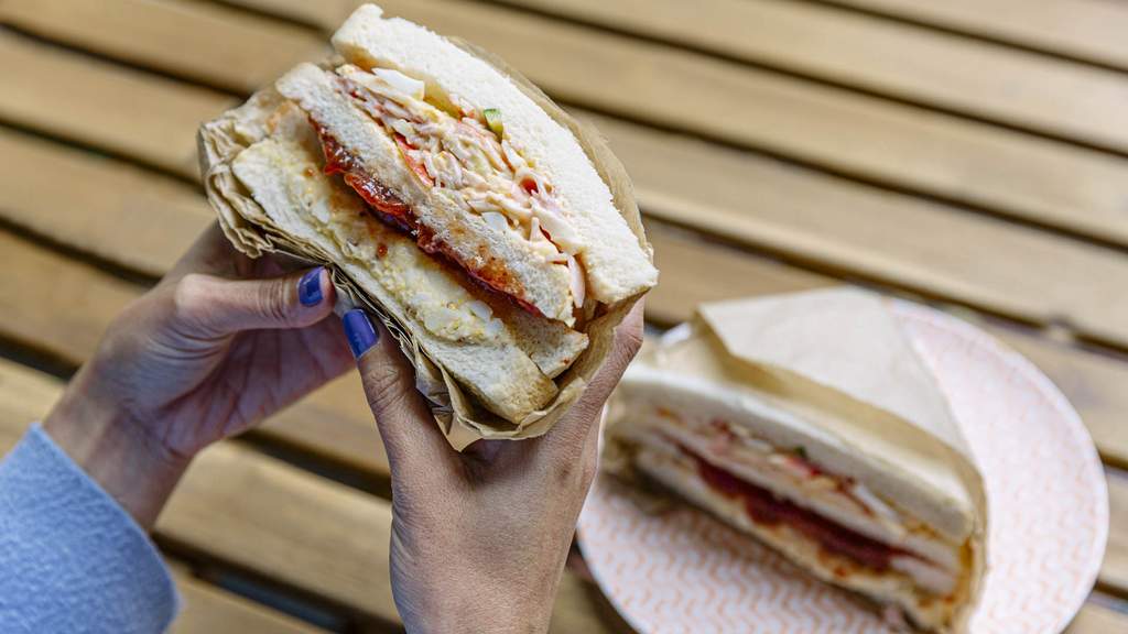 The Best Cheap Eats Under 20 You Can Find in Melbourne's CBD