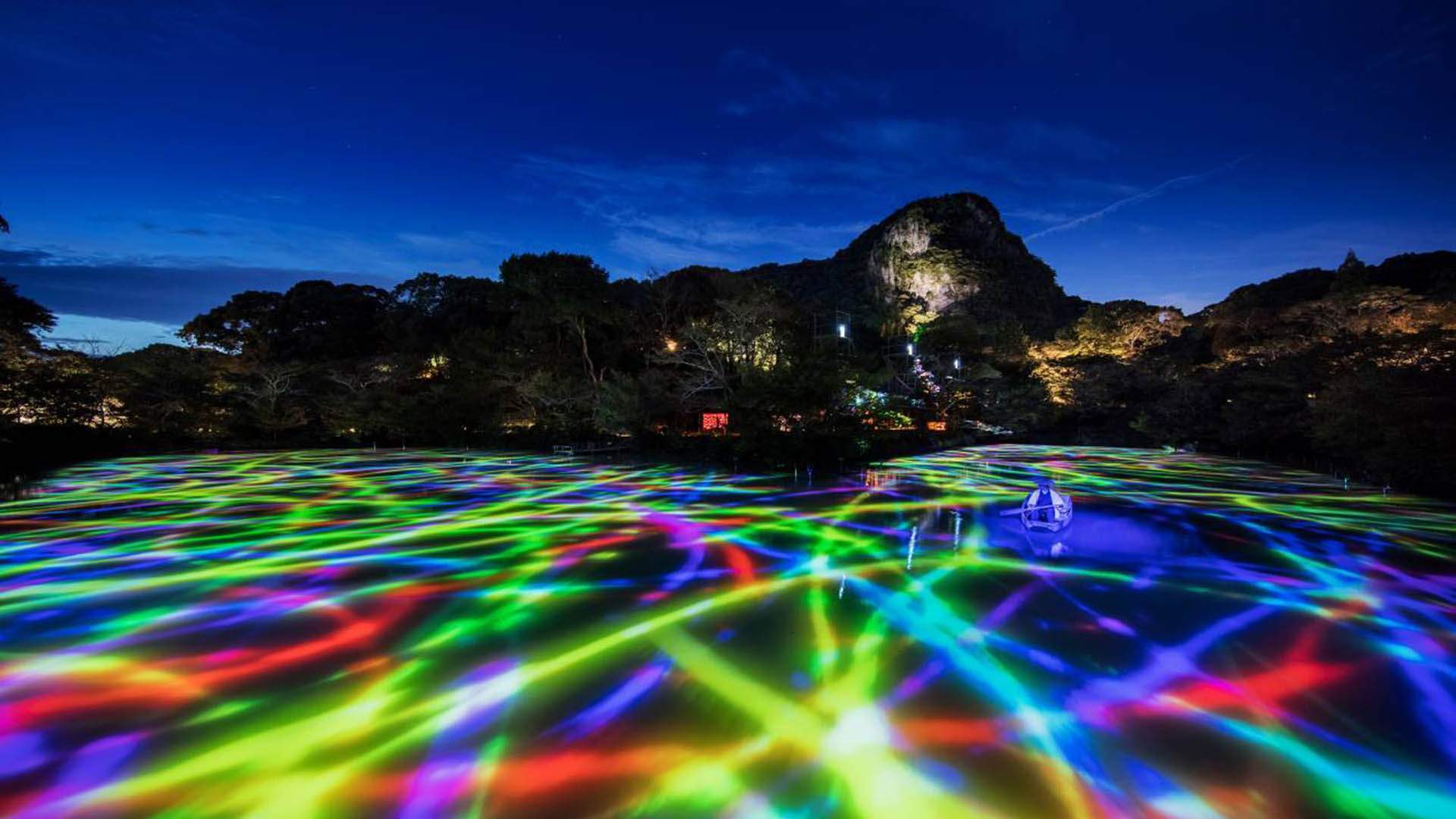 This Eye-Popping Installation Turns Japanese Hot Springs Into a Vivid Interactive Art Playground
