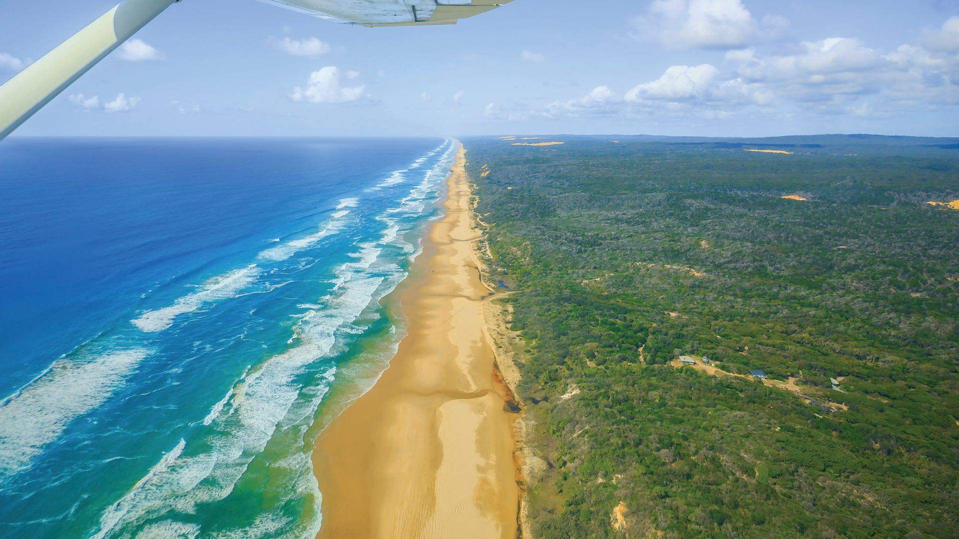 75 Mile Beach - one of the best beaches in Australia