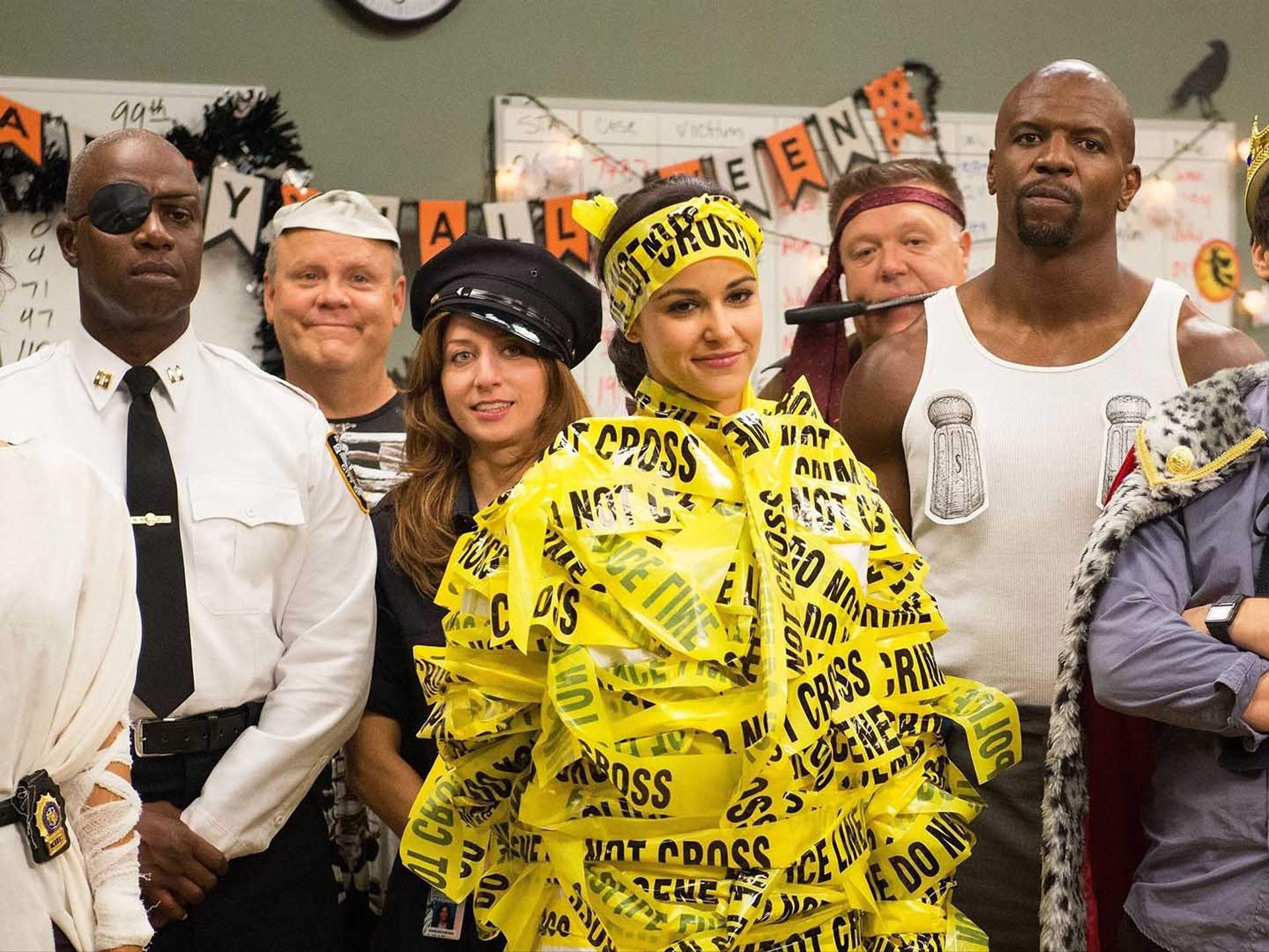 Brooklyn Nine Nine Halloween Heist still