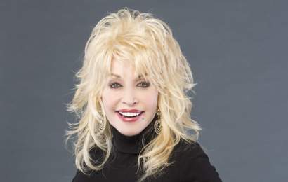 Background image for Dolly Parton Has Announced a Broadway Musical Based on Her Life So Start Begging for It to Please Come Down Under