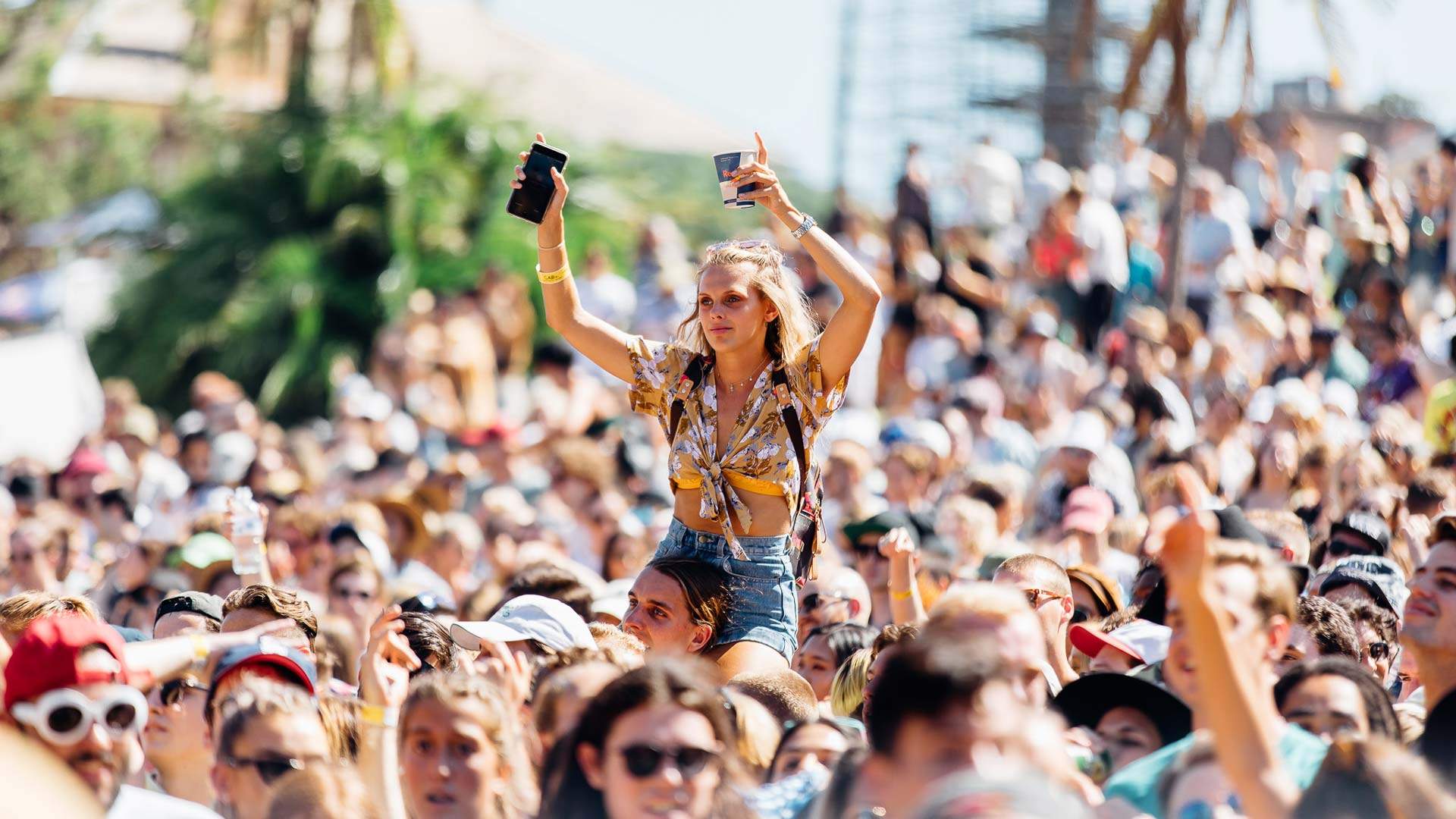 Seven Summer Festivals in Sydney That Are Perfect For Big-Group Hangs