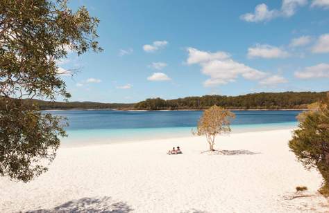 Lake McKenzie