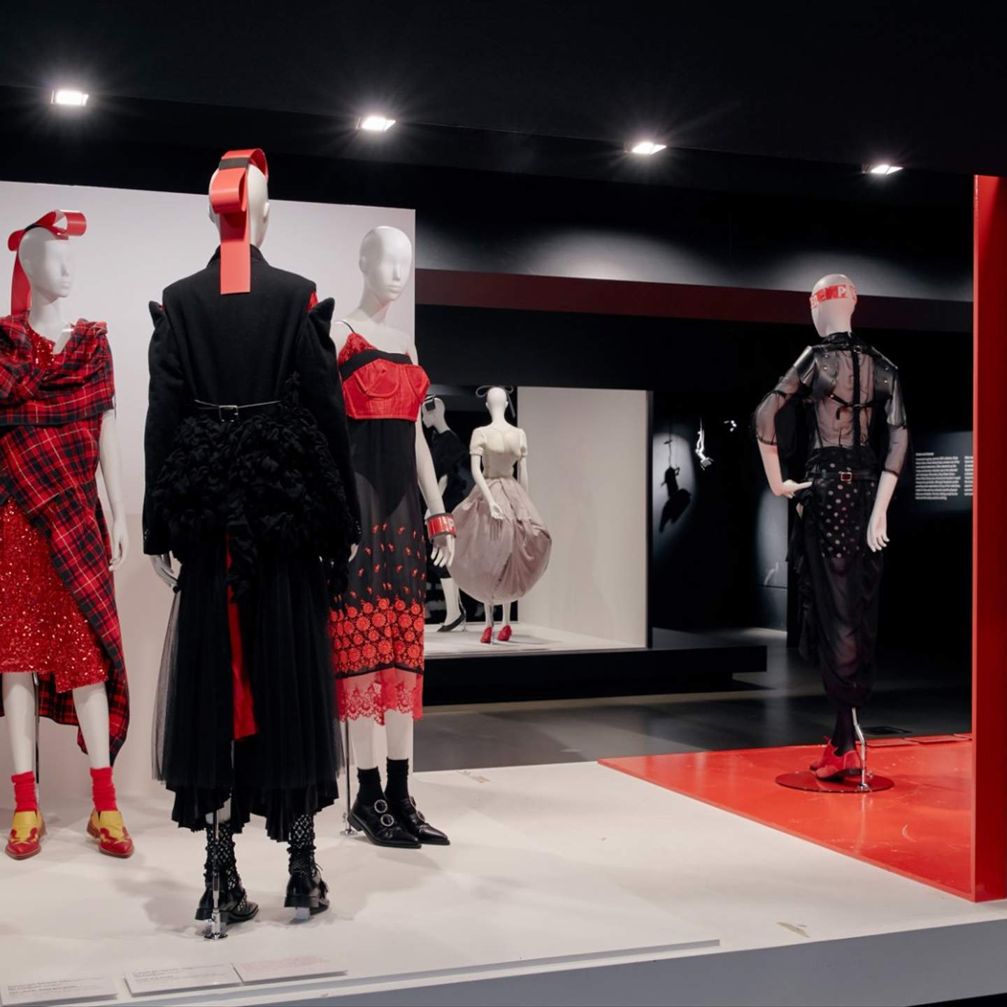 comme des garcons melbourne website