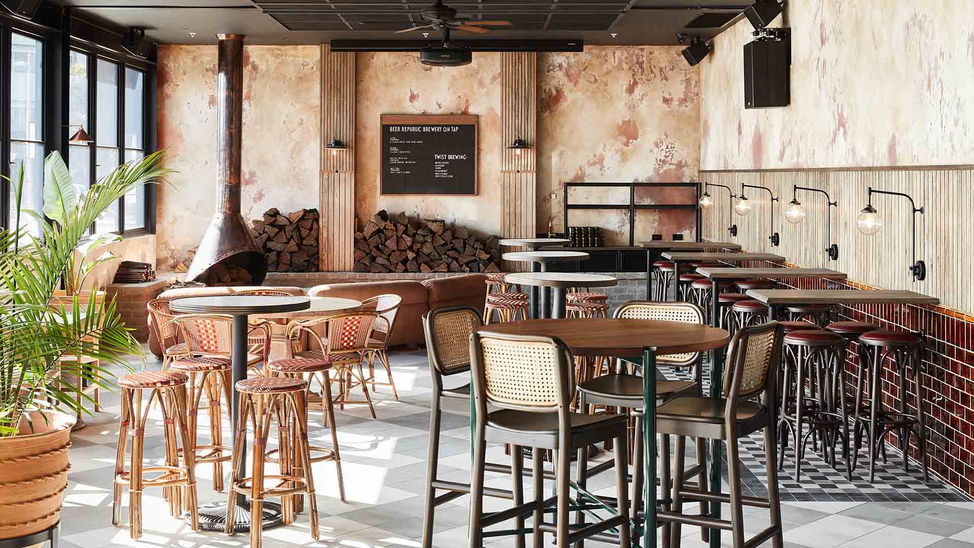 Republic Tavern Is the Rustic New Brewpub Serving Up Craft Beers in Melbourne's North