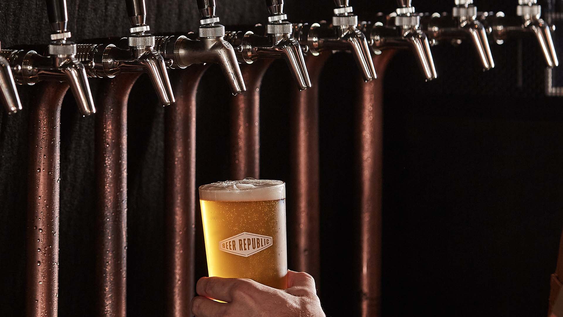 Republic Tavern Is the Rustic New Brewpub Serving Up Craft Beers in Melbourne's North