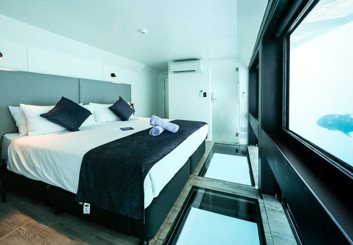 Background image for The Great Barrier Reef Is Now Home to Australia's First Underwater Hotel