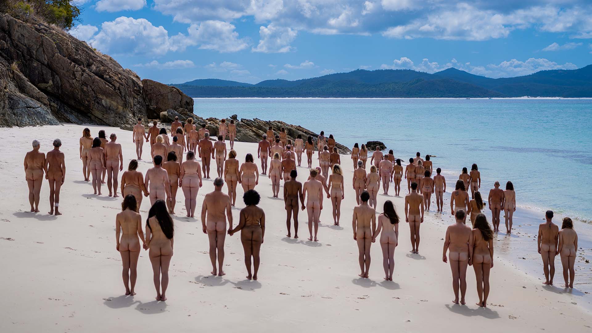 Artist Spencer Tunick Has Revealed the Images from His Mass Nude Photo Shoot in the Whitsundays