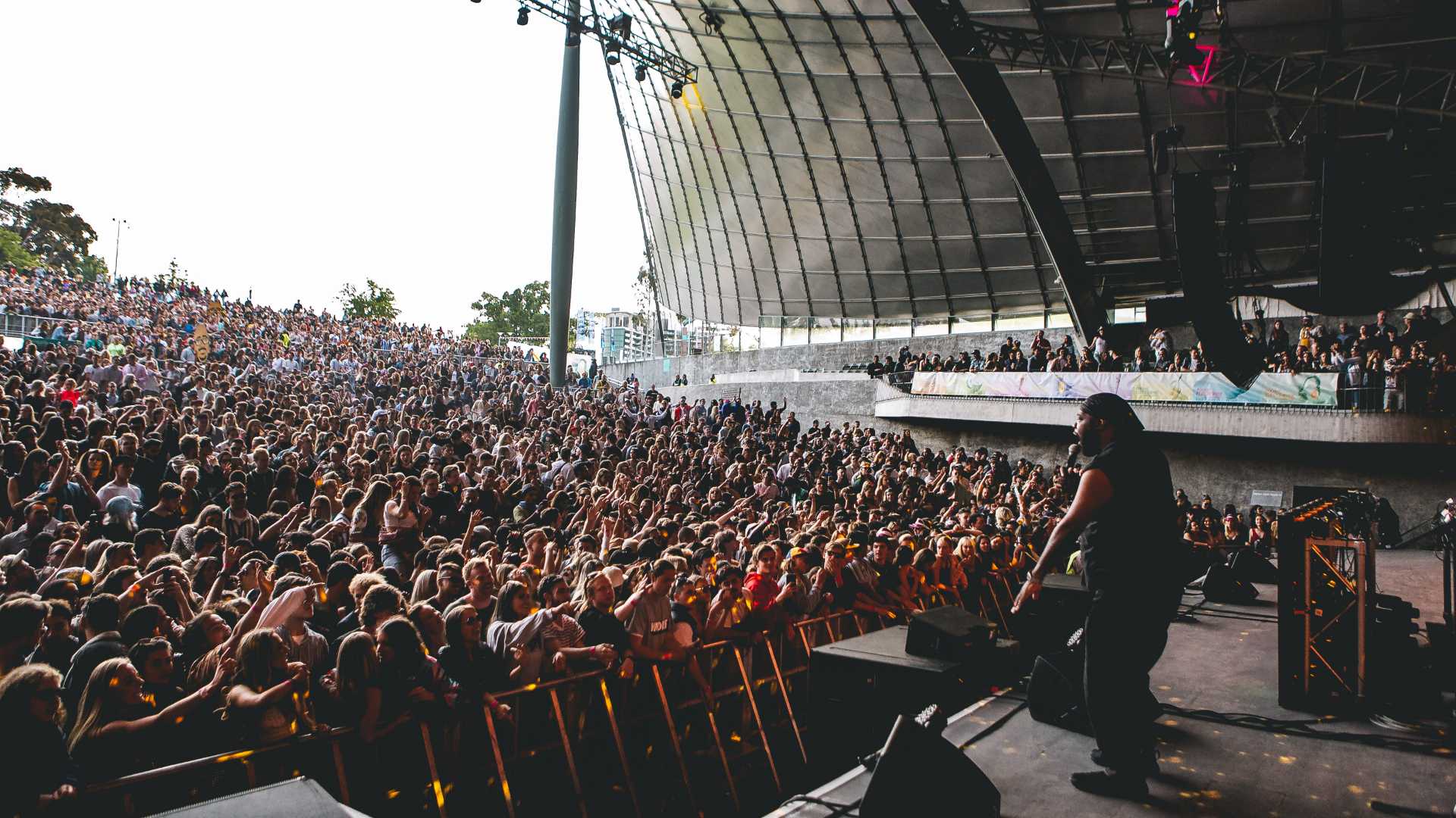 The Sidney Myer Music Bowl's Big Reopening Gig Will Welcome in 4000 Double-Vaxxed Music Lovers