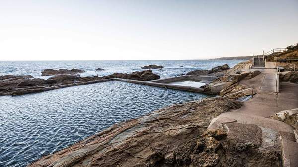the best out-of-town ocean pools near sydney
