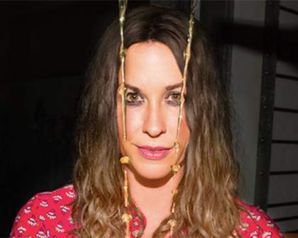 Alanis Morissette's Rescheduled 'Jagged Little Pill' 25th Anniversary Tour Will Hit Australia in 2022